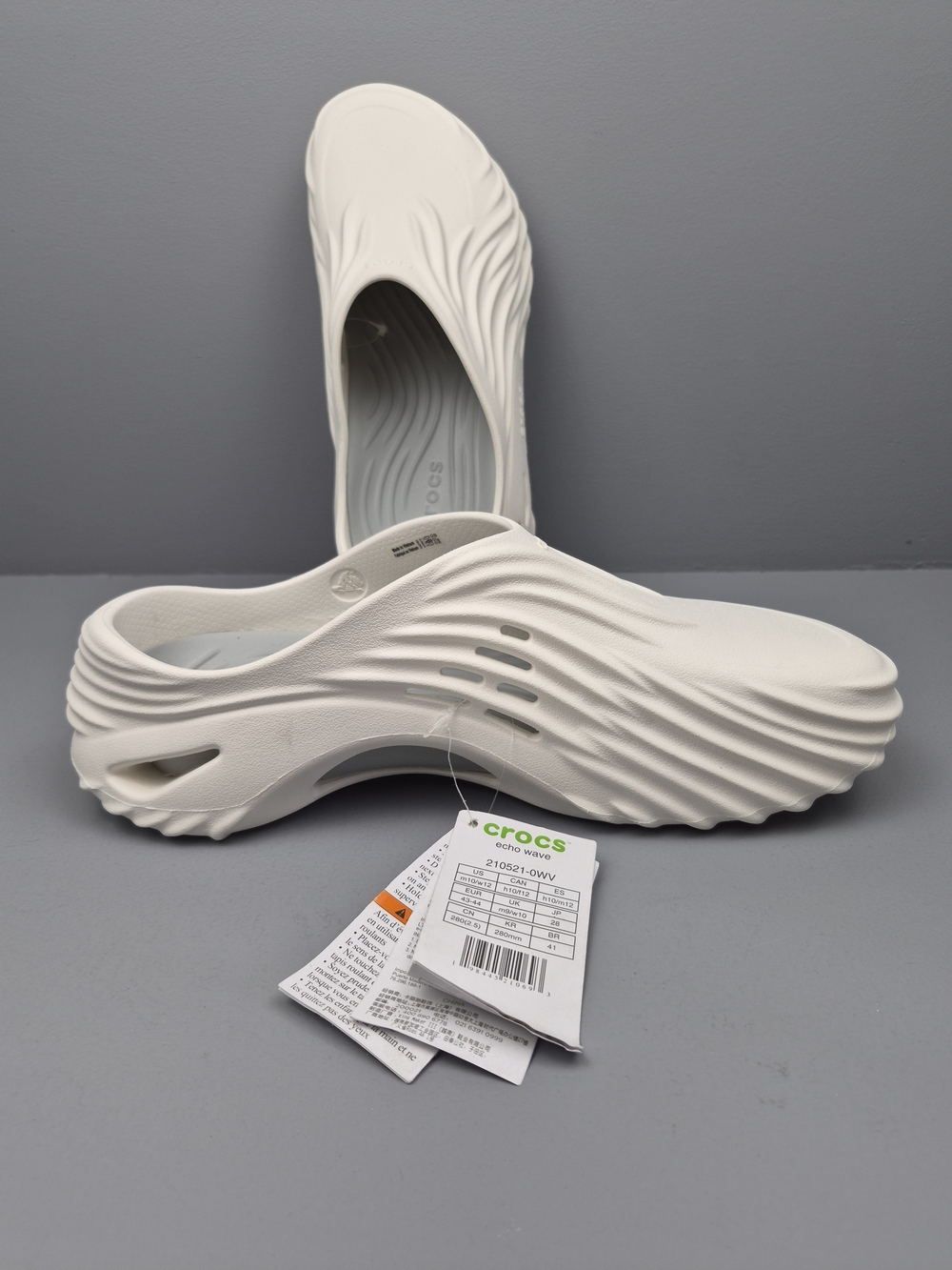 Crocs Unisex Echo Wave Sculpted Slip On Lightweight Clogs LB3 Chalk US:M10